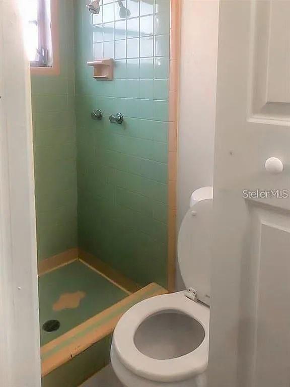 SOUTH COLLEGE ADD REV - Residential Lease