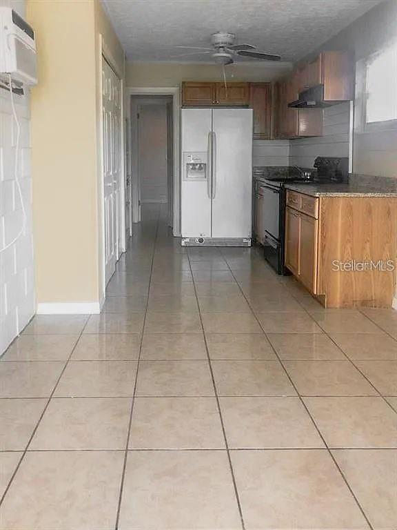 SOUTH COLLEGE ADD REV - Residential Lease