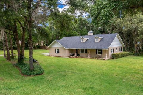 Photo of 26 Count Fleet Drive, Ocala, FL 34482 (MLS # OM704538)