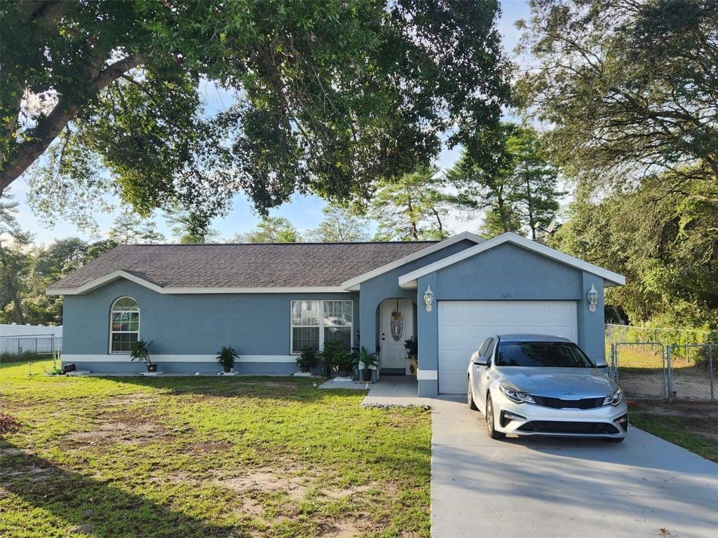 Photo of 3231 SW 132nd Lane, Ocala, FL 34473 (MLS # G5105343)