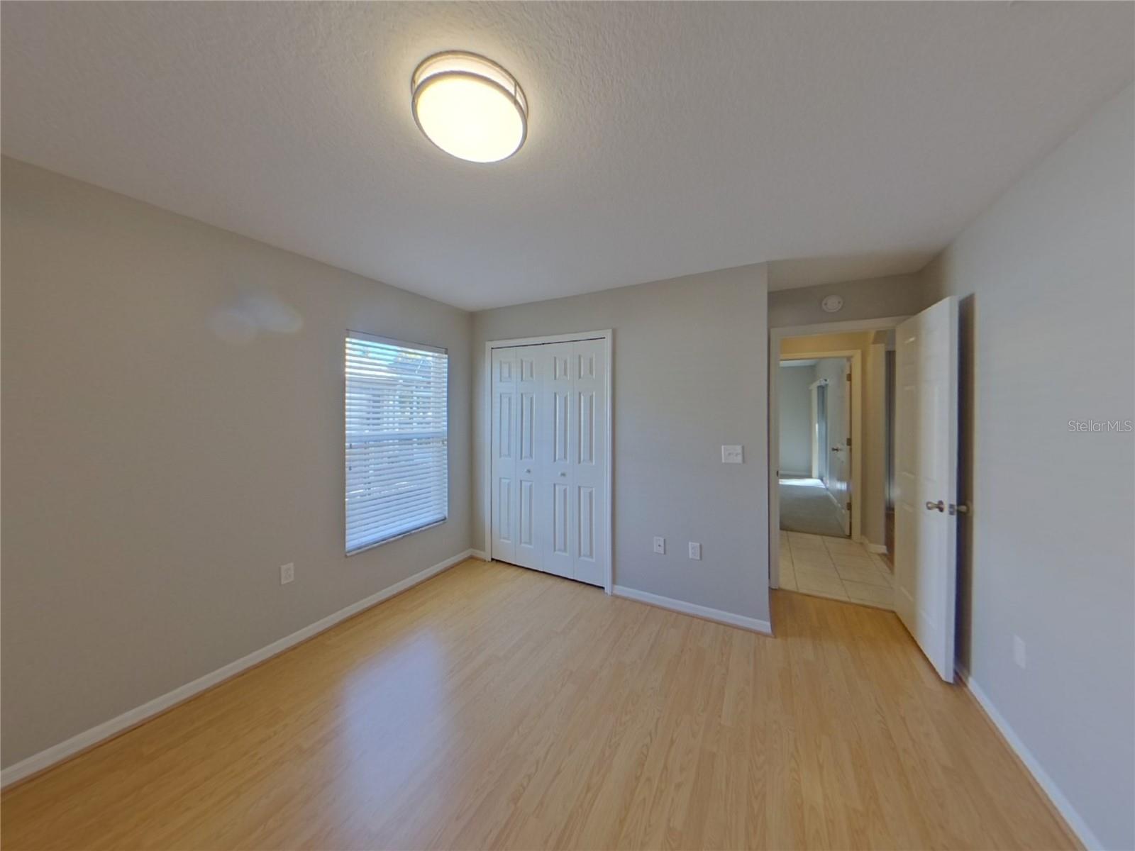 BRIARWOOD - Residential Lease