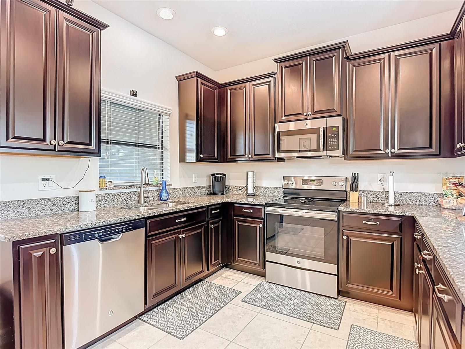 ARBORS/WIREGRASS RANCH - Residential