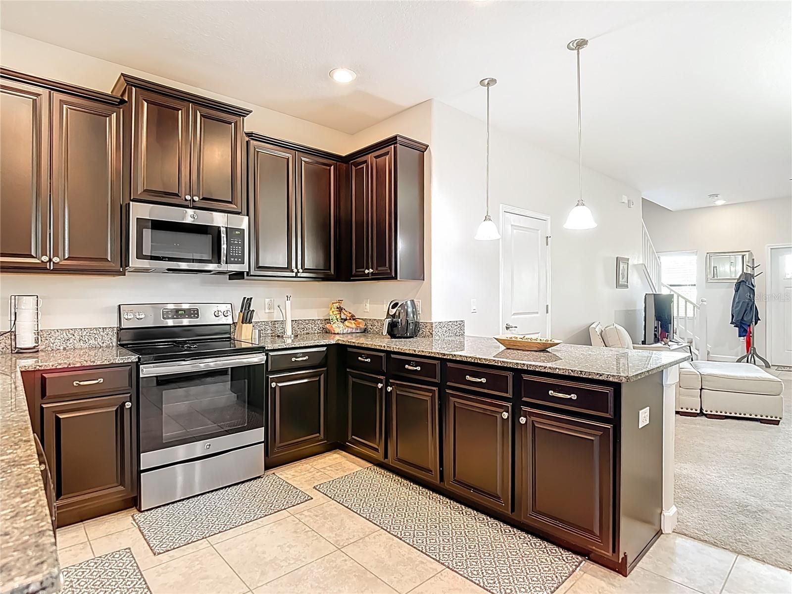 ARBORS/WIREGRASS RANCH - Residential