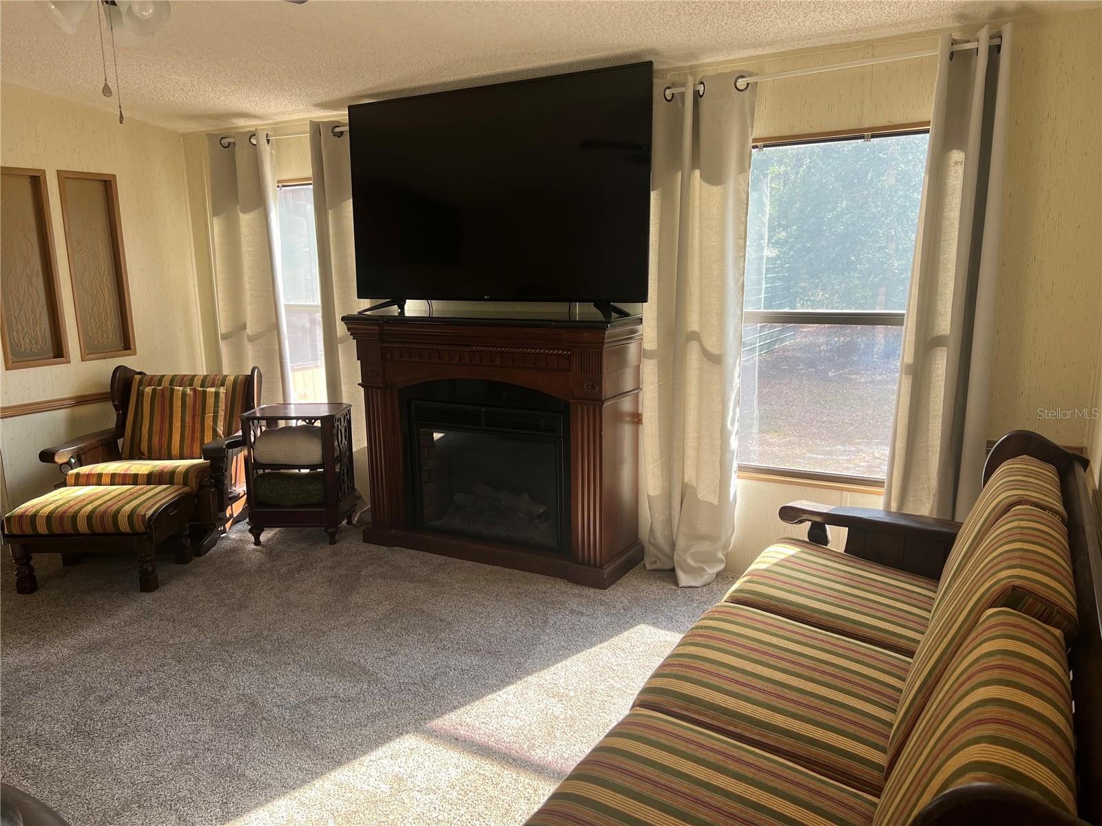 HIGH SPGS HEIGHTS SUB - Residential