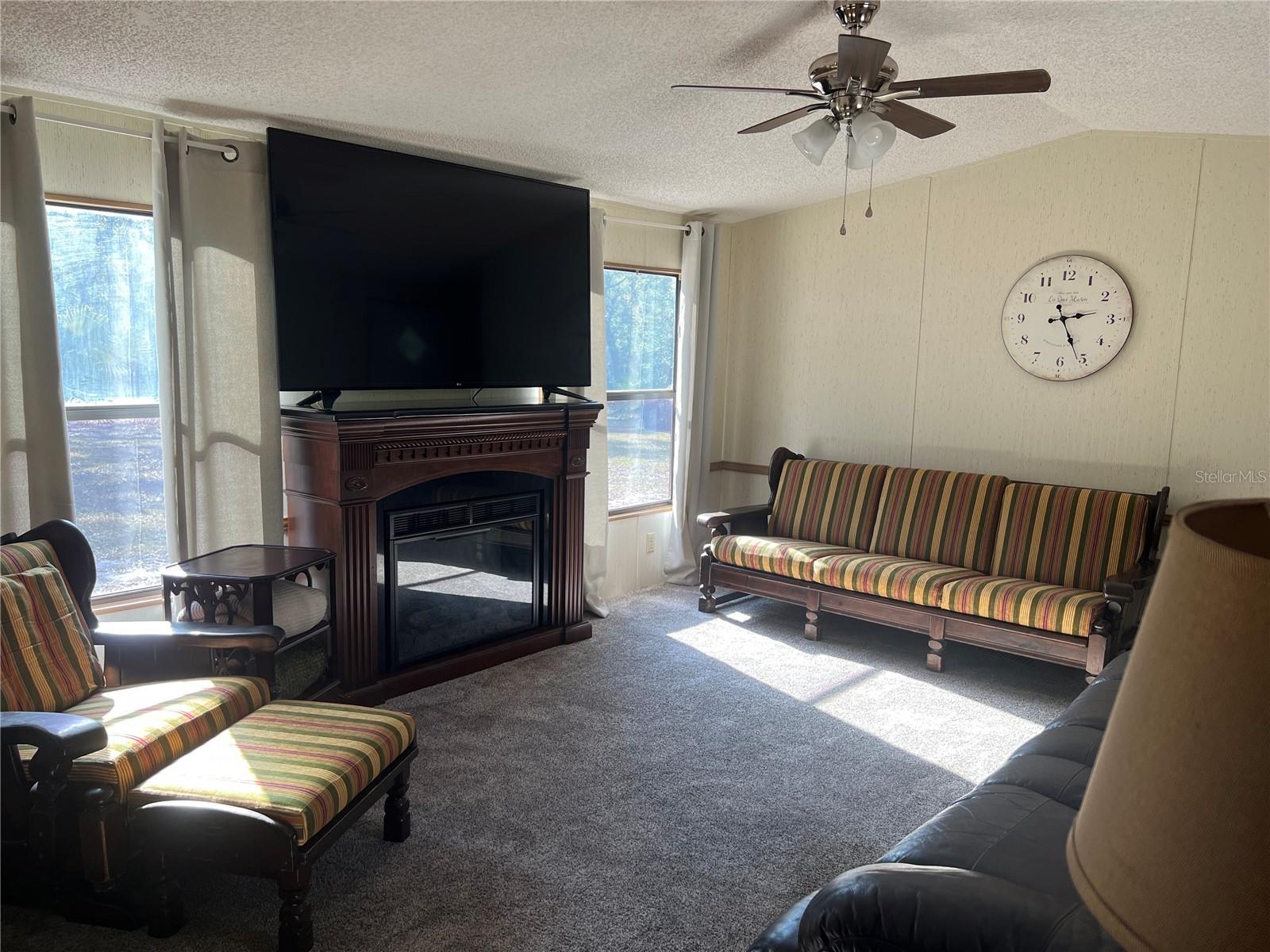 HIGH SPGS HEIGHTS SUB - Residential