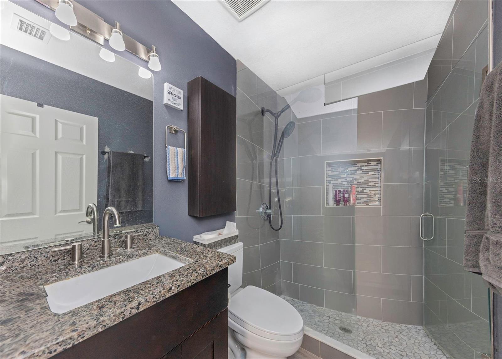 SILVER LAKE ESTATES - Residential