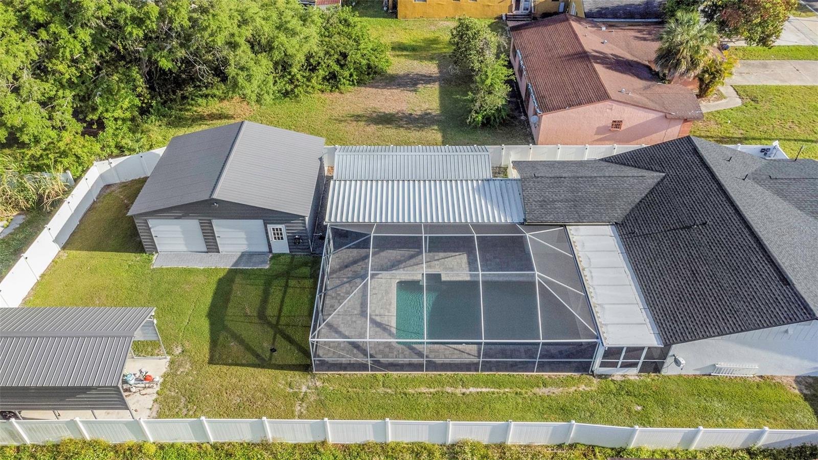 SILVER LAKE ESTATES - Residential