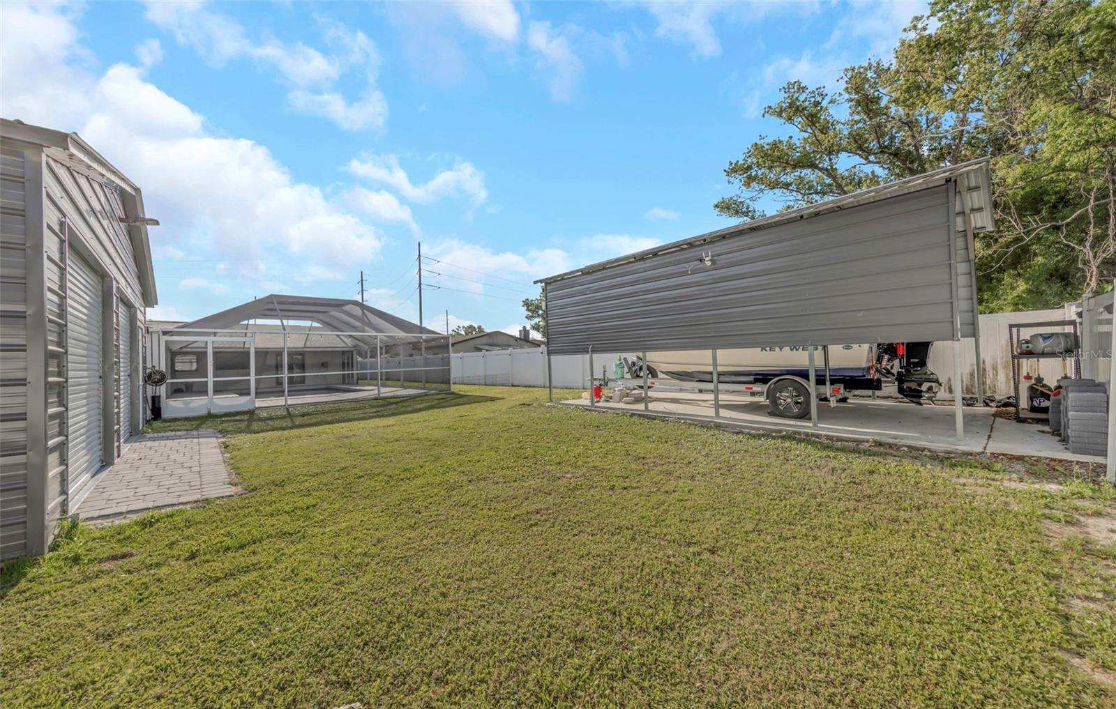 SILVER LAKE ESTATES - Residential