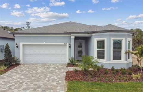 A home in PARRISH