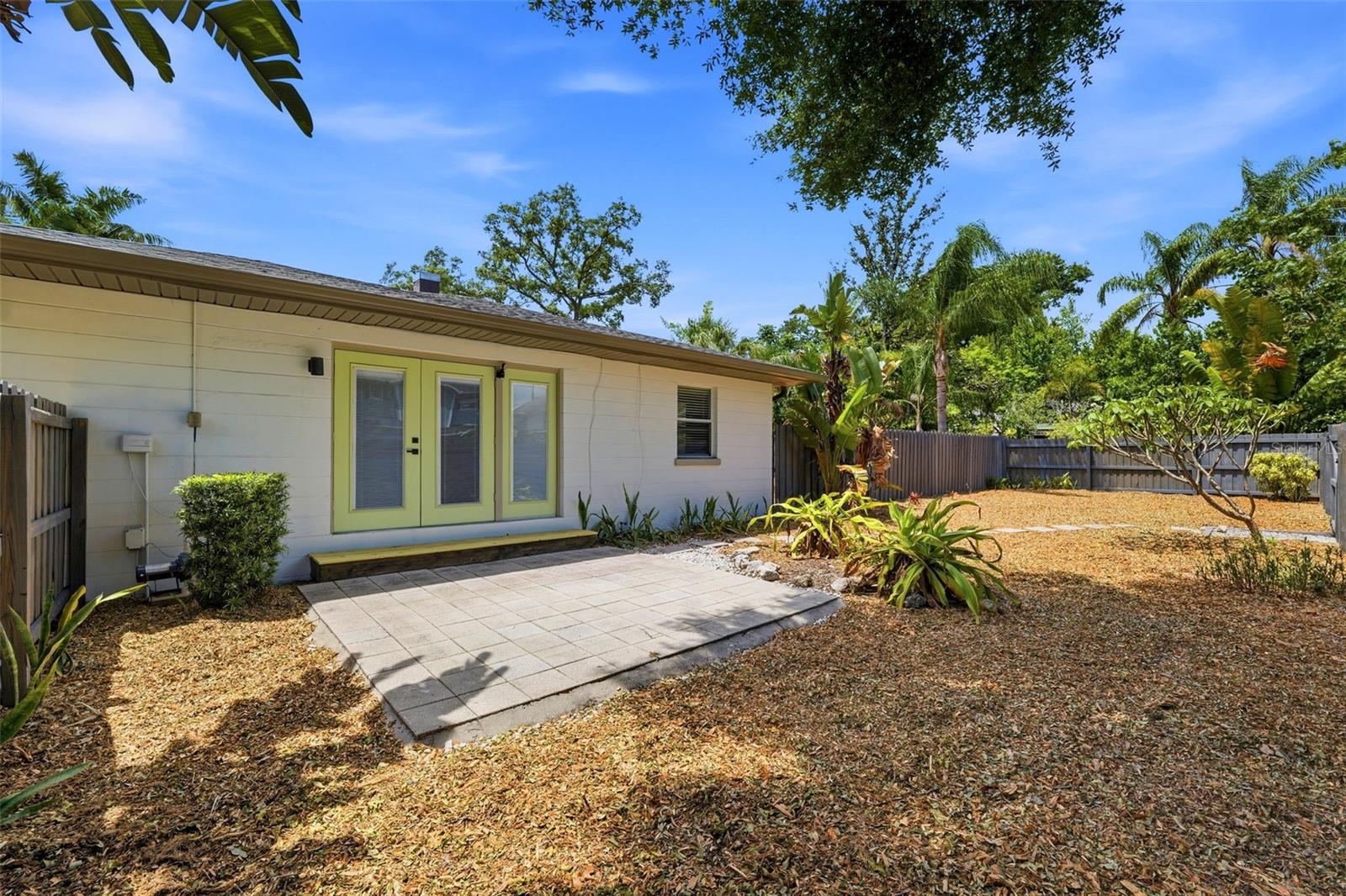 BARNARDS SUB D E - Residential Income
