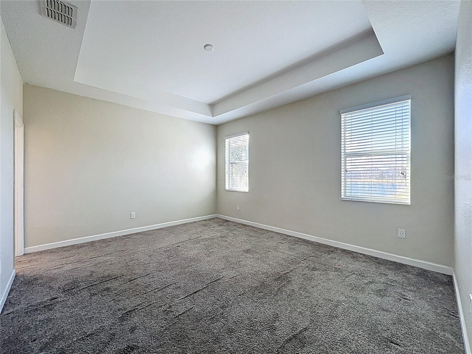 OAKS AT MOSS PARK - Residential