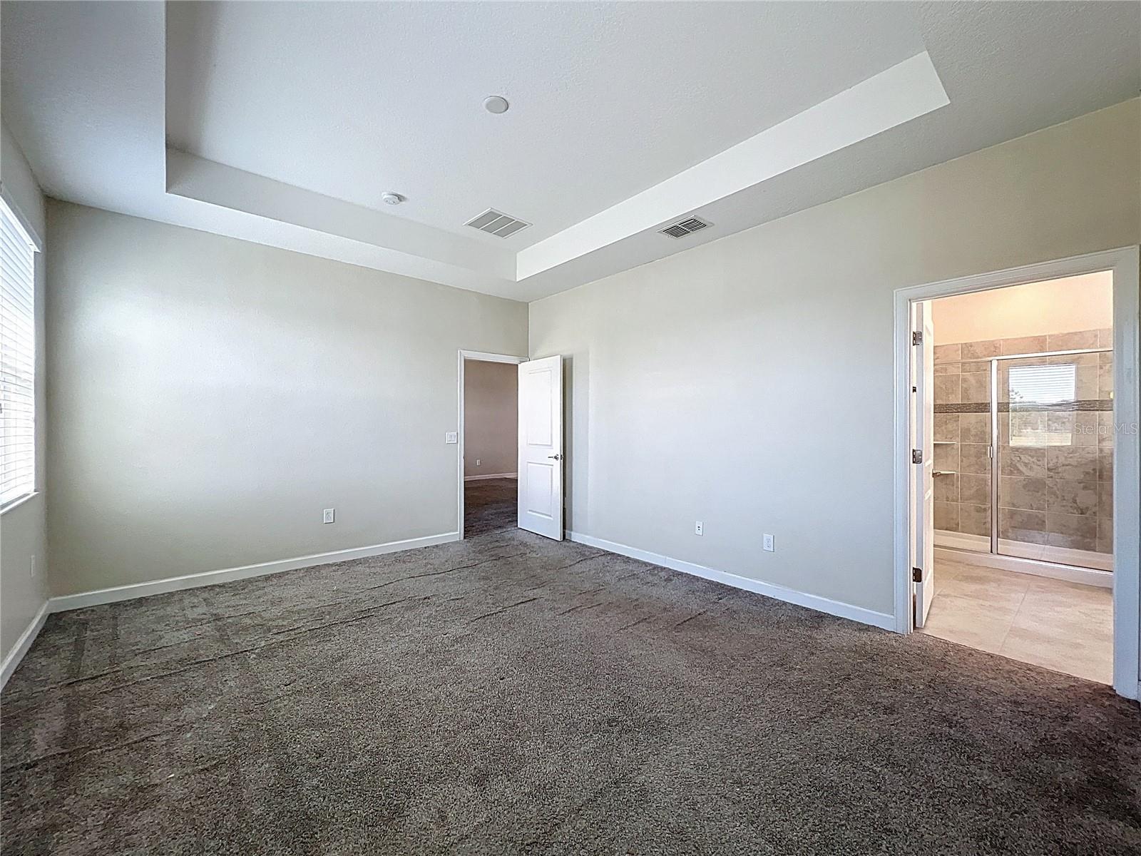 OAKS AT MOSS PARK - Residential