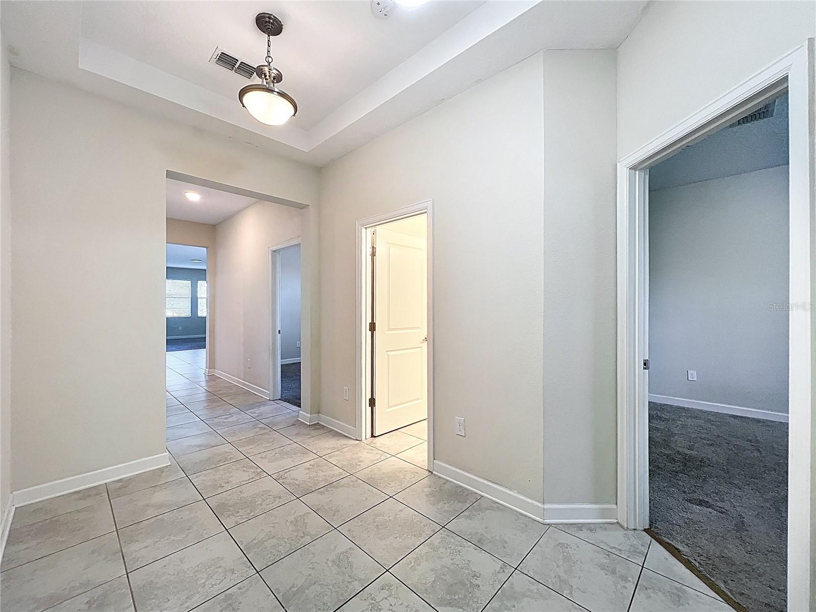 OAKS AT MOSS PARK - Residential