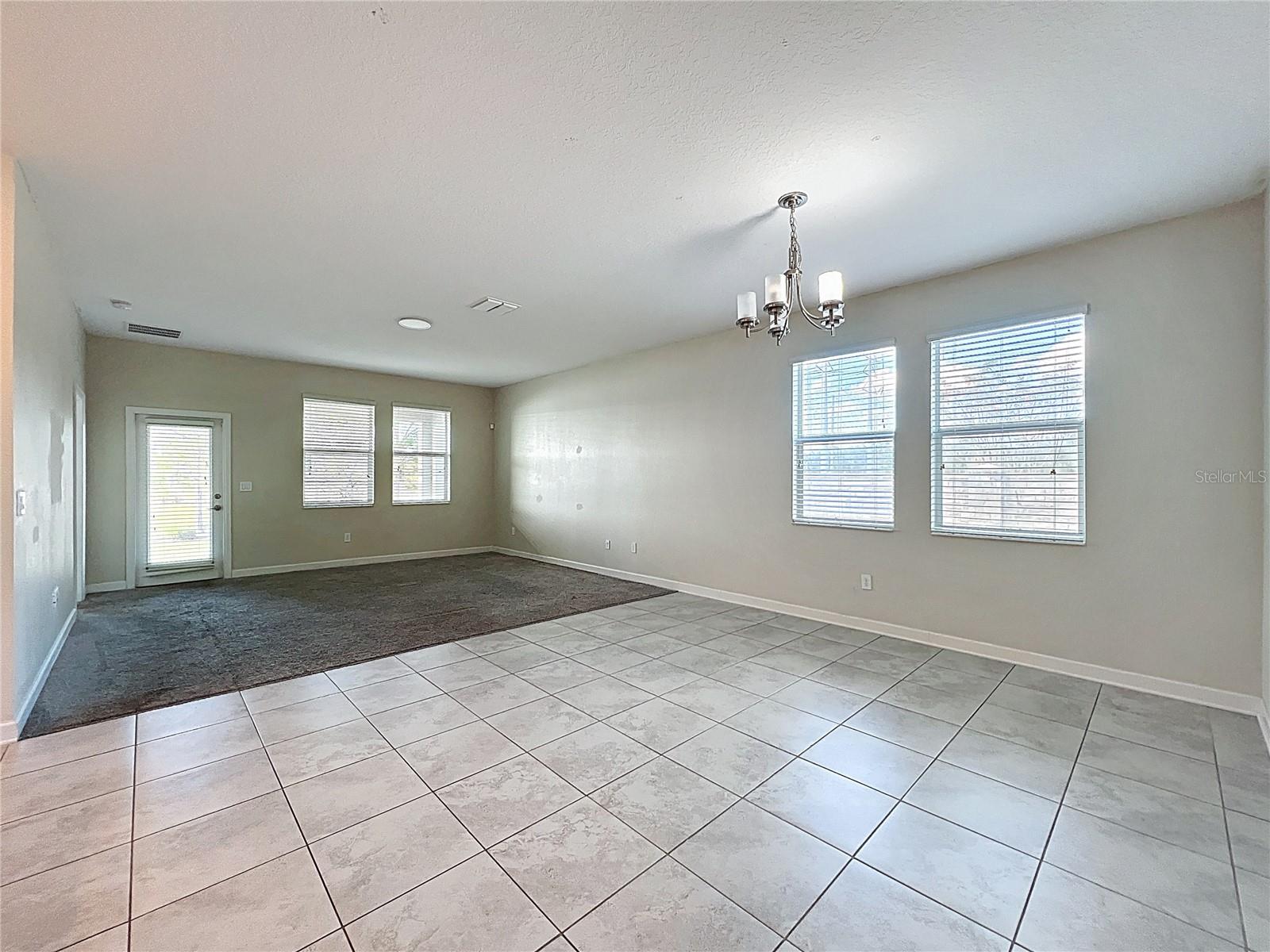 OAKS AT MOSS PARK - Residential