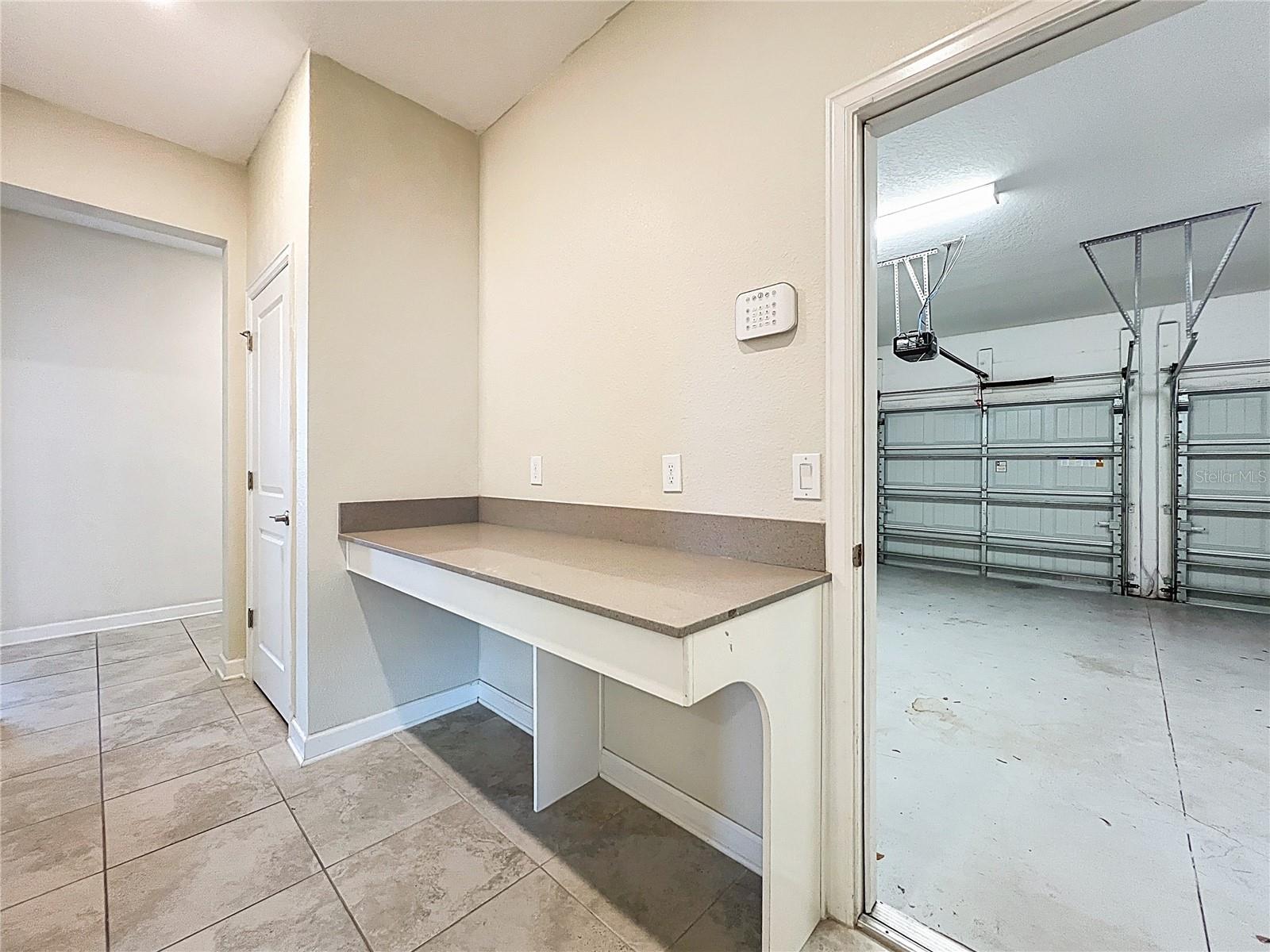 OAKS AT MOSS PARK - Residential