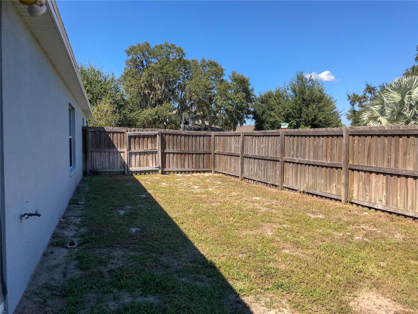 LONE STAR RANCH - Residential Lease