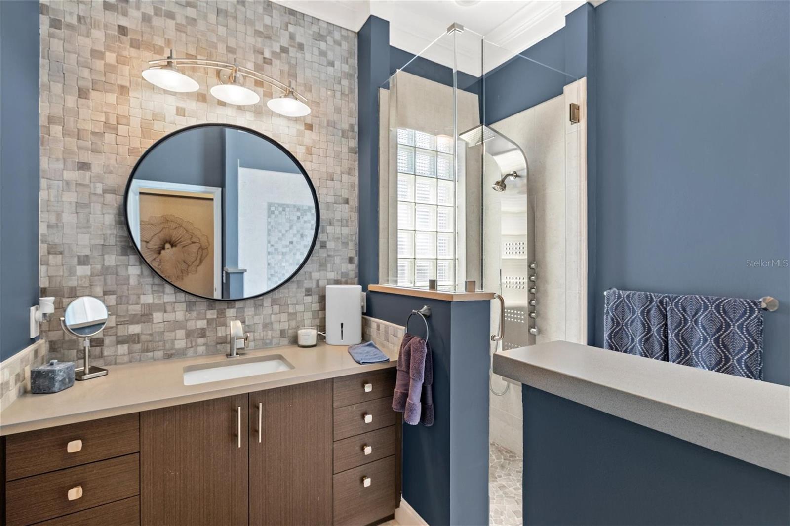 LINKS AT PALM-AIRE - Residential