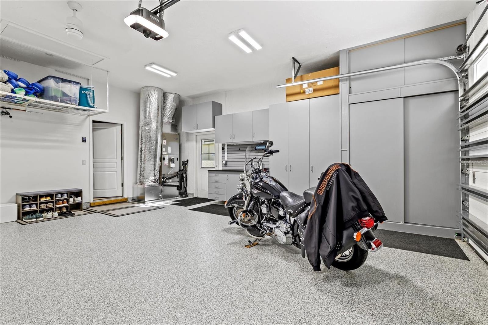 LINKS AT PALM-AIRE - Residential