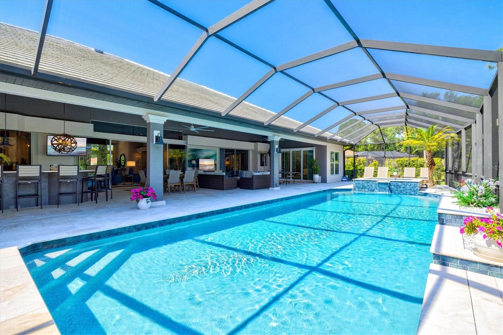 LINKS AT PALM-AIRE - Residential