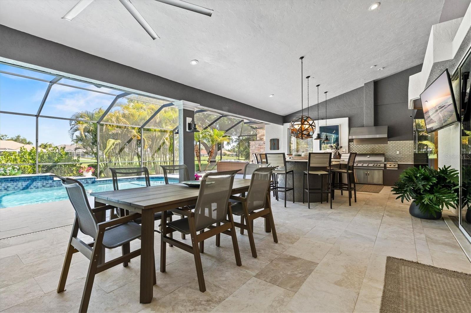 LINKS AT PALM-AIRE - Residential