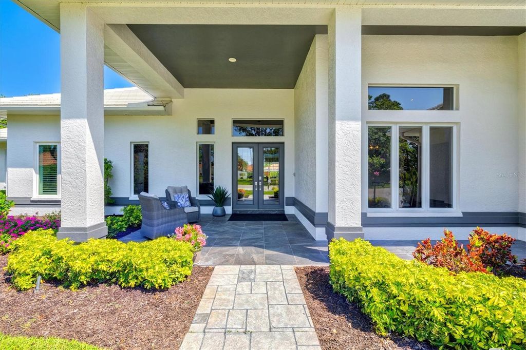 Photo of 7305 Links Court, Sarasota, FL 34243 (MLS # A4686862)