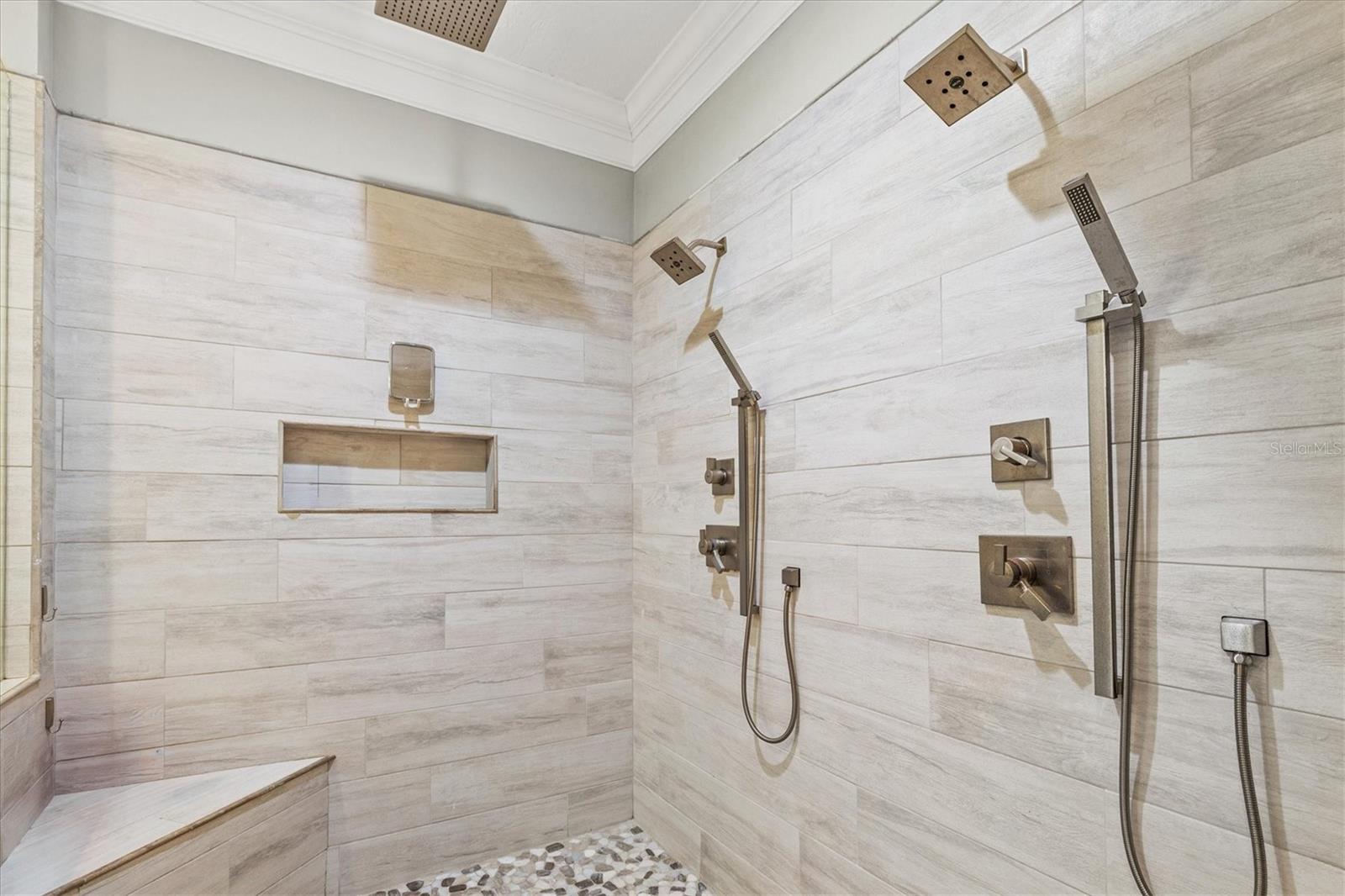 LINKS AT PALM-AIRE - Residential