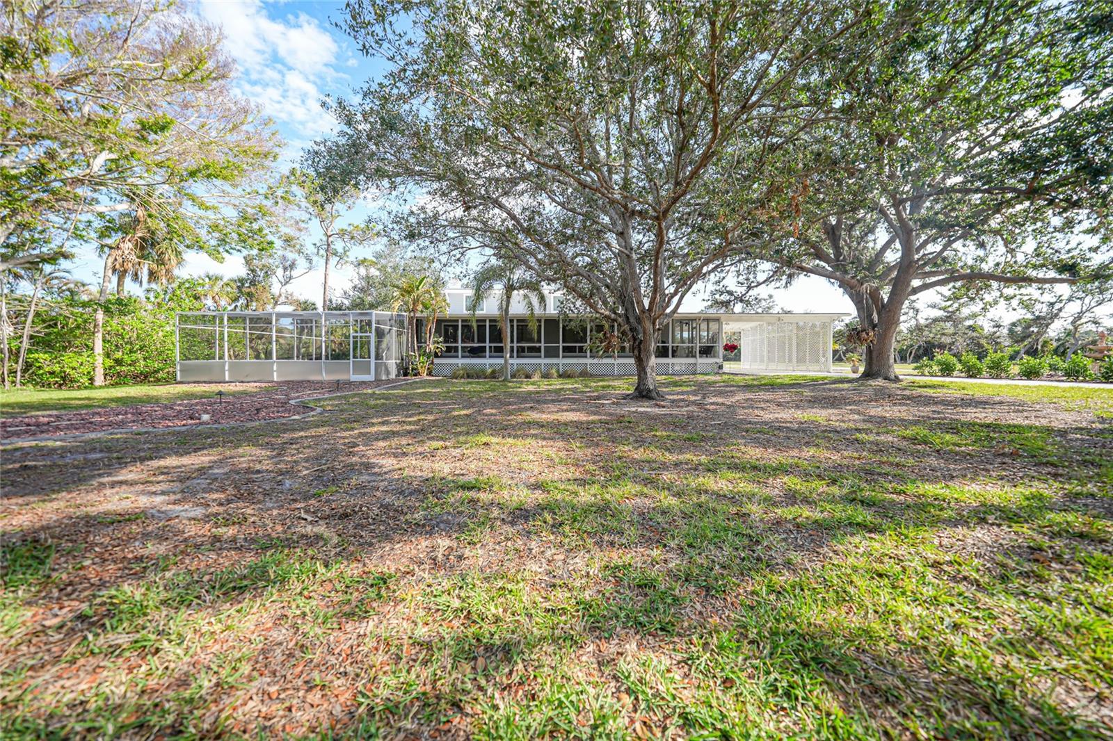 ENGLEWOOD GARDENS - Residential