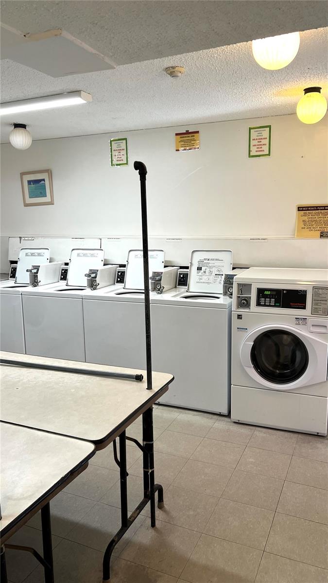 FARRINGTON ARMS CONDO - Residential Lease