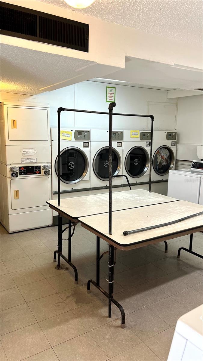 FARRINGTON ARMS CONDO - Residential Lease