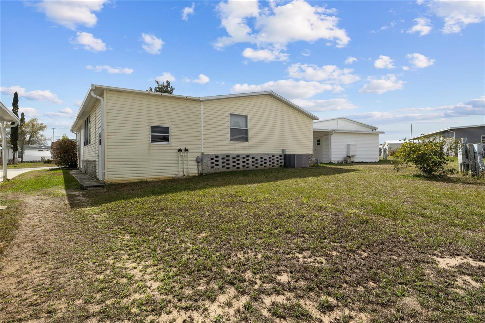 TWIN FOUNTAINS INC A CONDO MHP - Residential