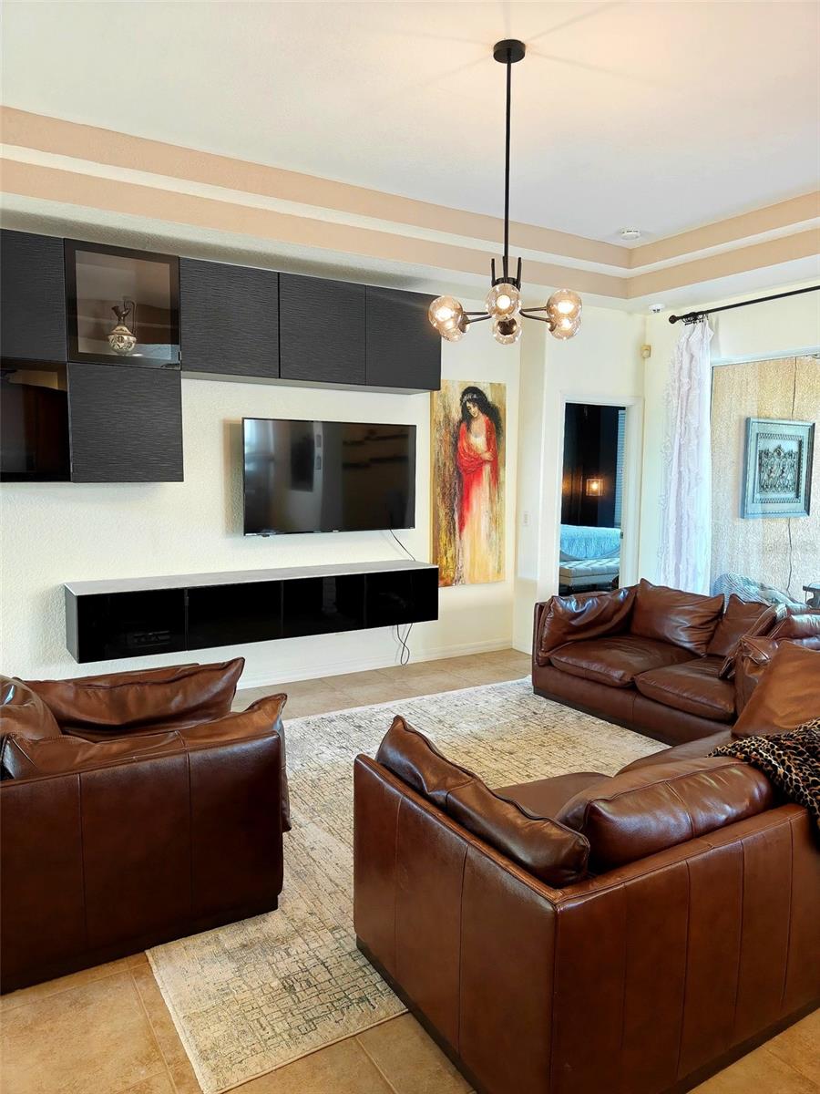 STONEYBROOK AT VENICE - Residential