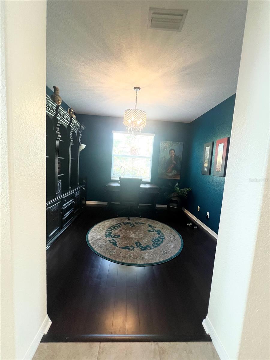 STONEYBROOK AT VENICE - Residential