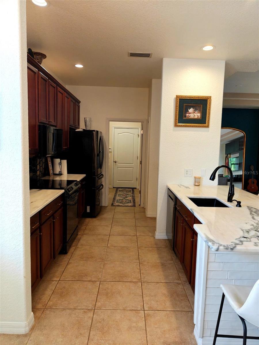 STONEYBROOK AT VENICE - Residential