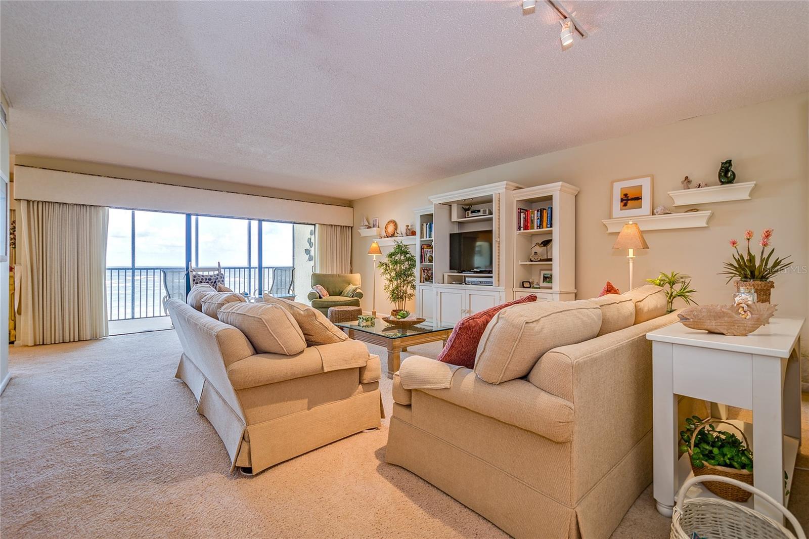 5700 GULF SHORES DRIVE C352, BOCA GRANDE, FL, 33921 2 5700 GULF SHORES DRIVE C352