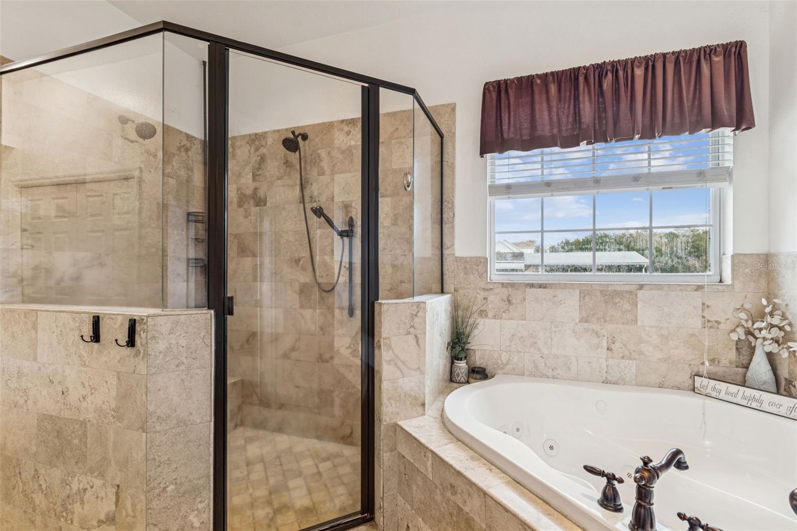 KEY WOODS RANCH - Residential