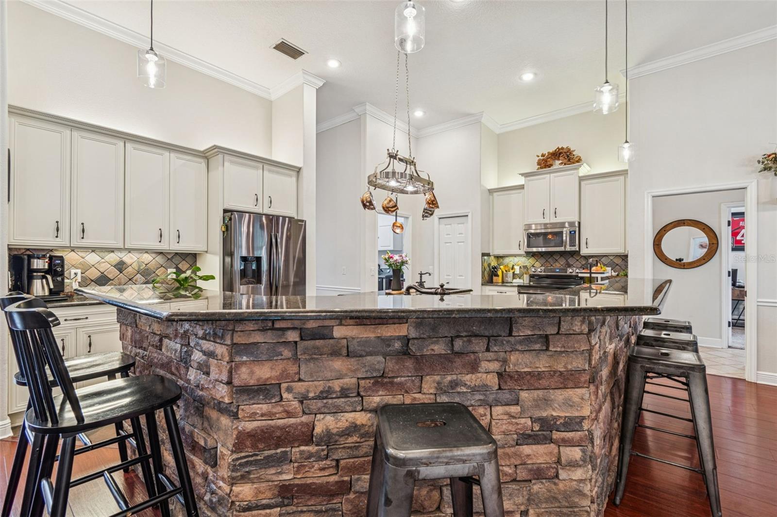 KEY WOODS RANCH - Residential