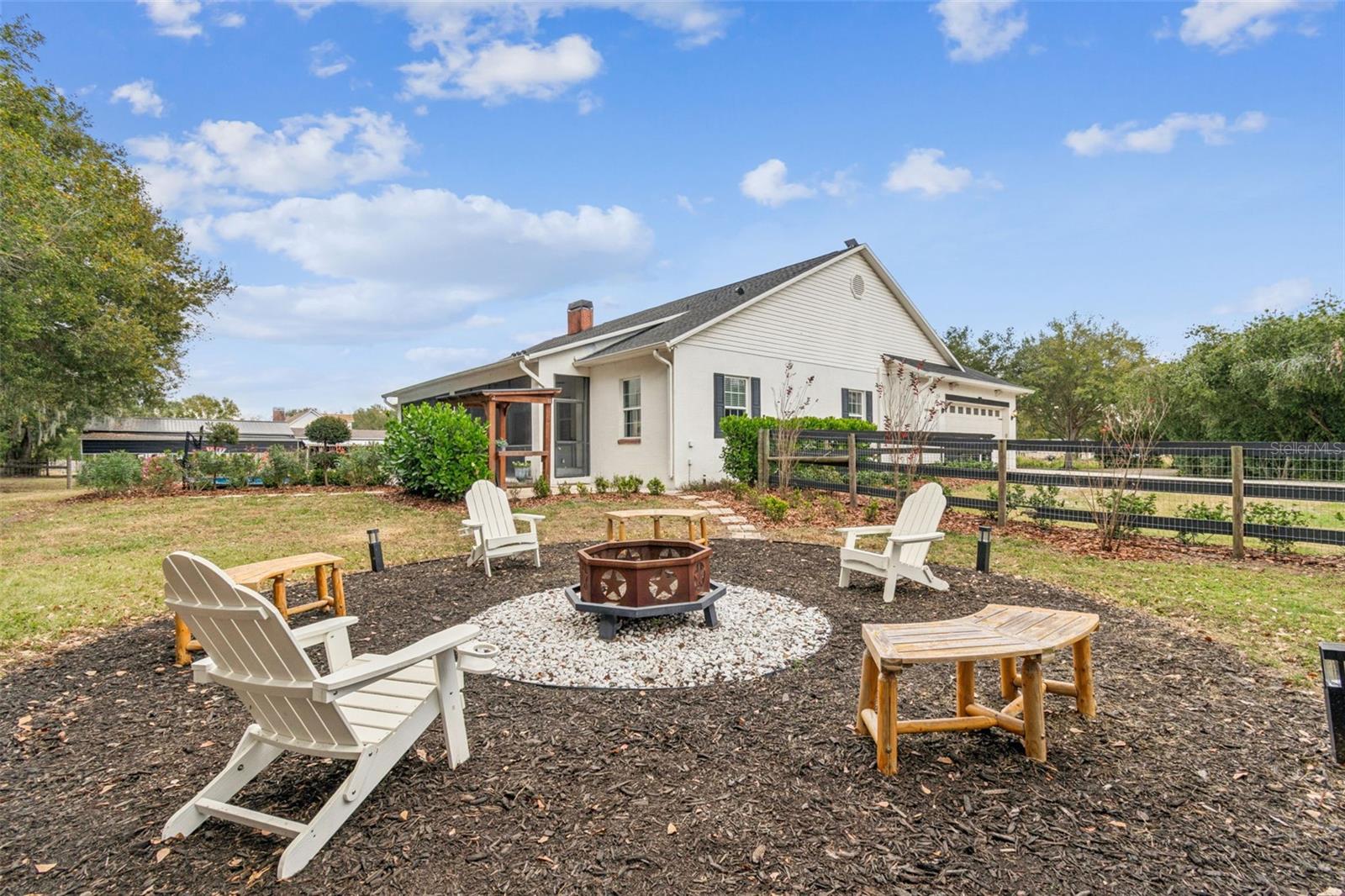 KEY WOODS RANCH - Residential