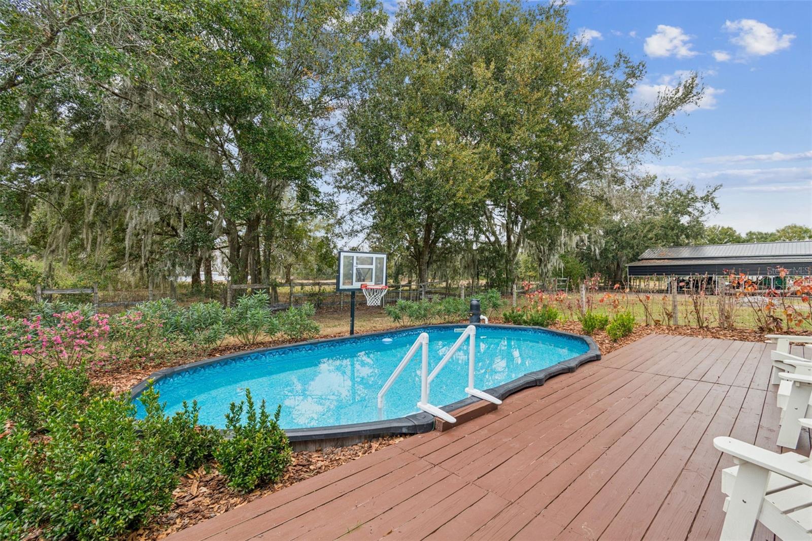 KEY WOODS RANCH - Residential