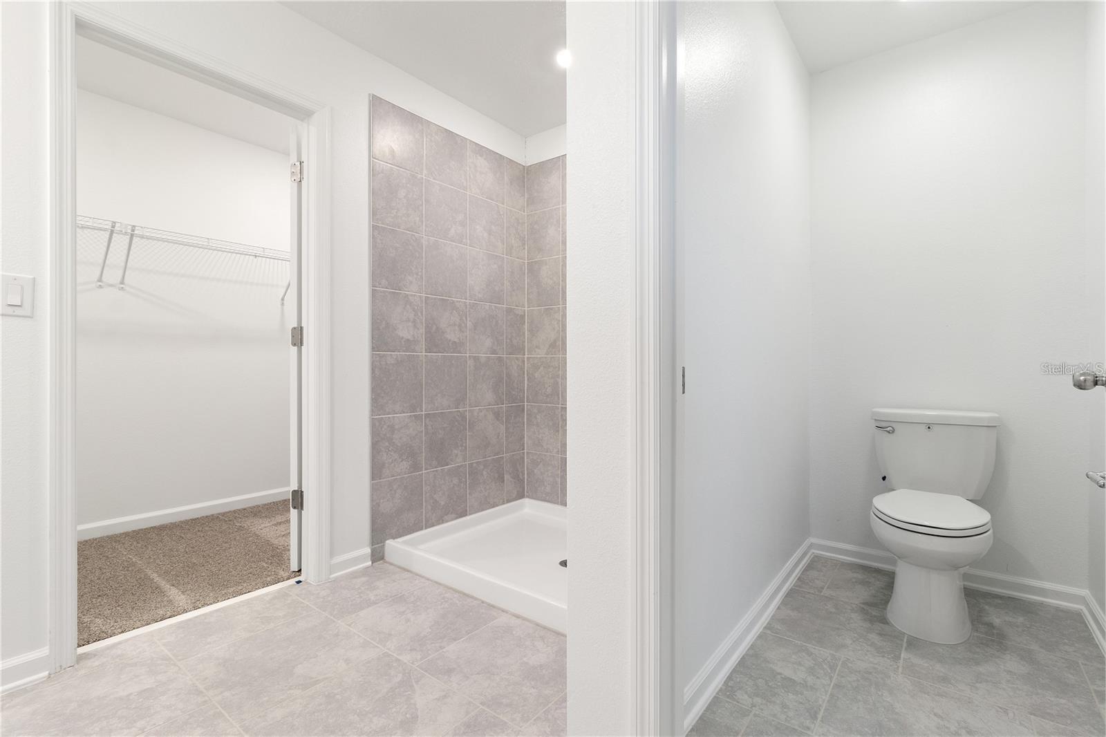 RANCHES/LK MCLEOD 1 - Residential Lease