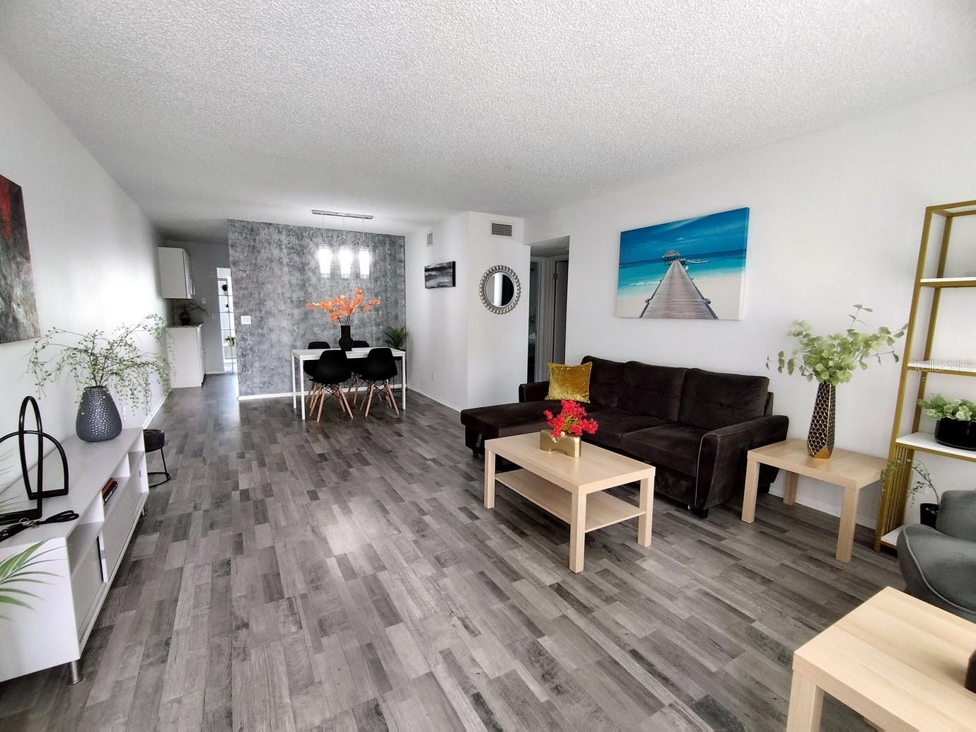 2256 SPANISH DRIVE 42