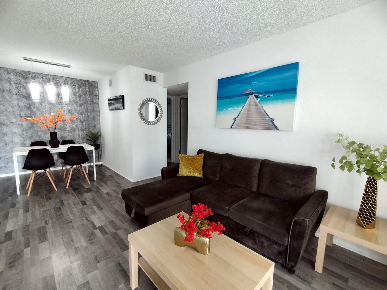 2256 SPANISH DRIVE 42