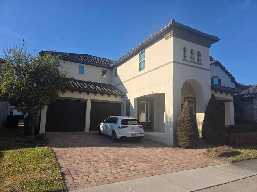 Located in the highly sought-after Watermark community in Winter Garden, this stunning 4-bedroom, 3 full bath, and 1 half bath home offers the perfect blend of luxury, comfort, and functionality.
Step inside to find beautiful wood flooring, tile, and plush carpet thoughtfully placed throughout the home. The chef-inspired kitchen features gourmet stainless-steel appliances, ample cabinetry, and modern finishes—ideal for both everyday living and entertaining.
Elegant details elevate the interior, including crown molding, upgraded baseboards throughout, and a tray ceiling in the spacious primary suite. The home also offers a versatile bonus room perfect for a media room, office, or playroom. The laundry room is equipped with built-in cabinets for added storage and convenience.
A 2-car garage completes the home, while the community offers exceptional amenities and a prime location close to shopping, dining, and major roadways.
Schedule your private showing today and experience the best of Winter Garden living!