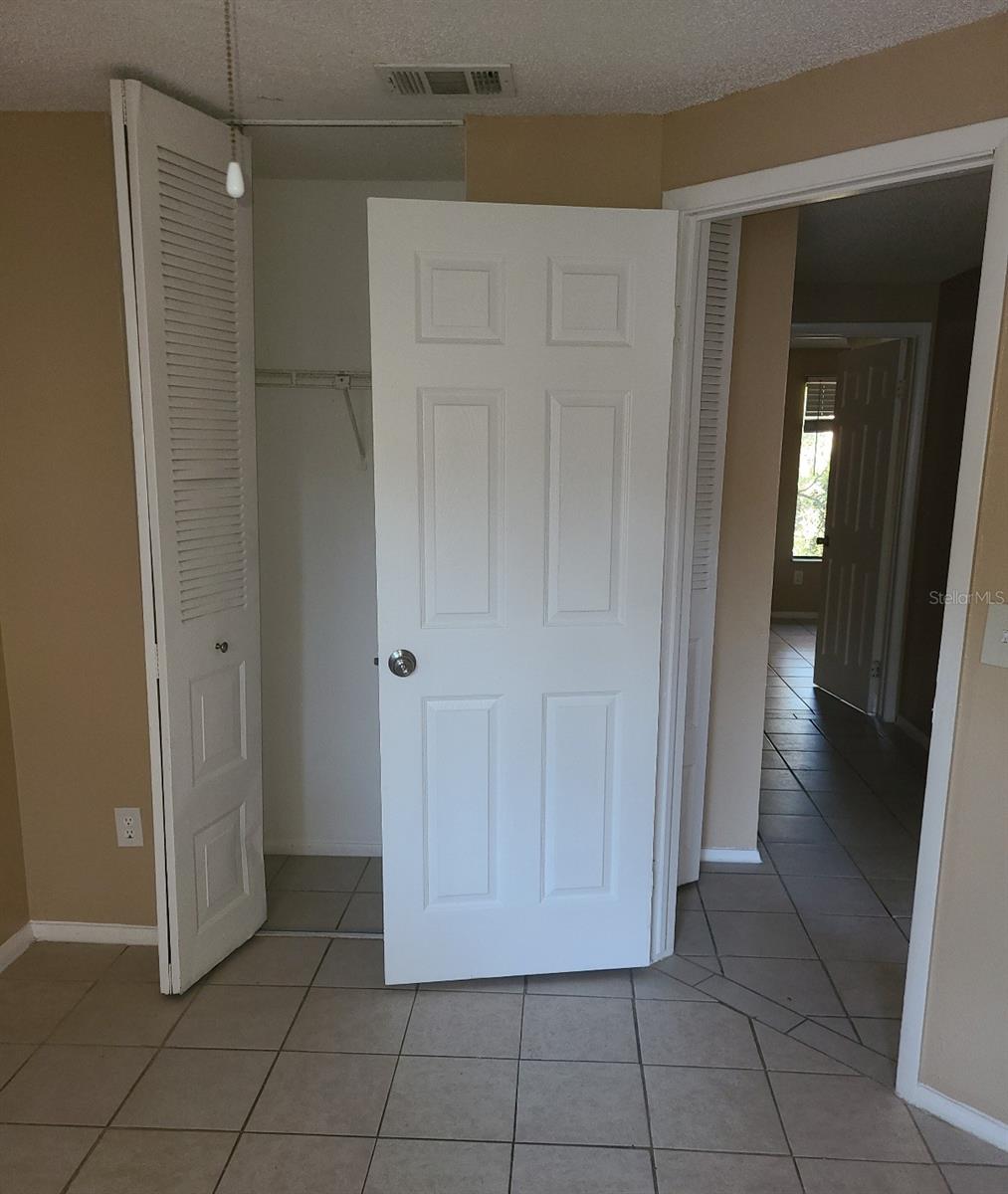 ACORN VILLAGE CONDO PH 02 - Residential