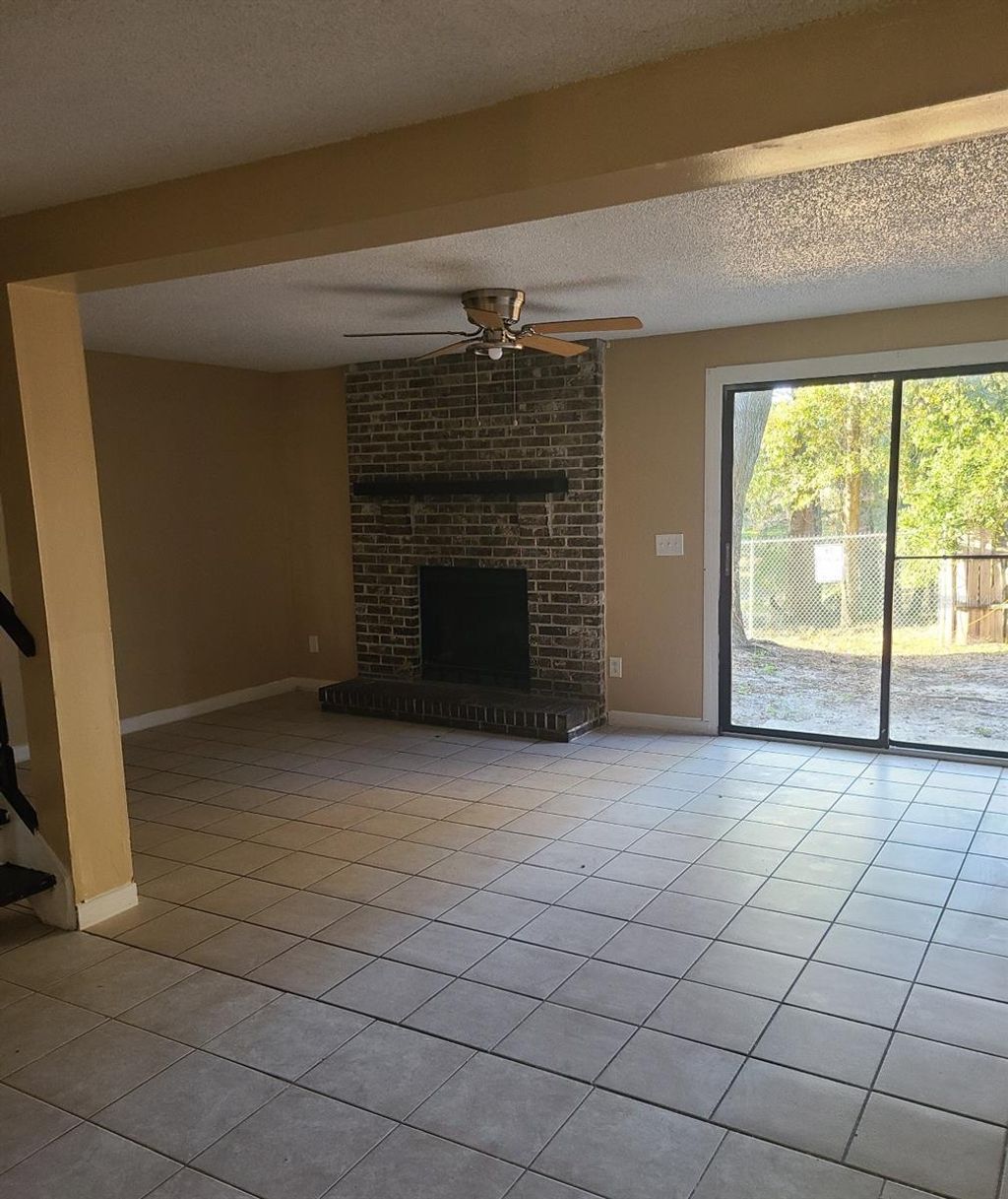 Photo of 4910 Silver Oaks Village #B, Orlando, FL 32808 (MLS # O6392655)