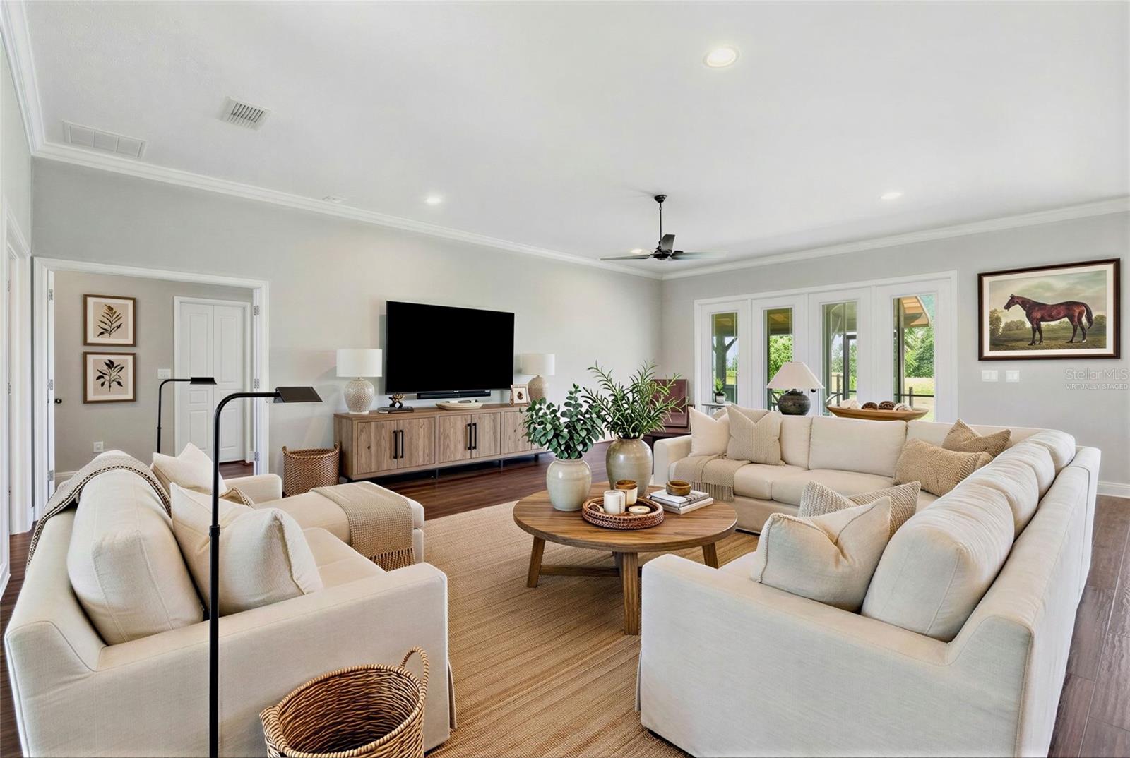 HALLS BRANCH ESTATES - Residential