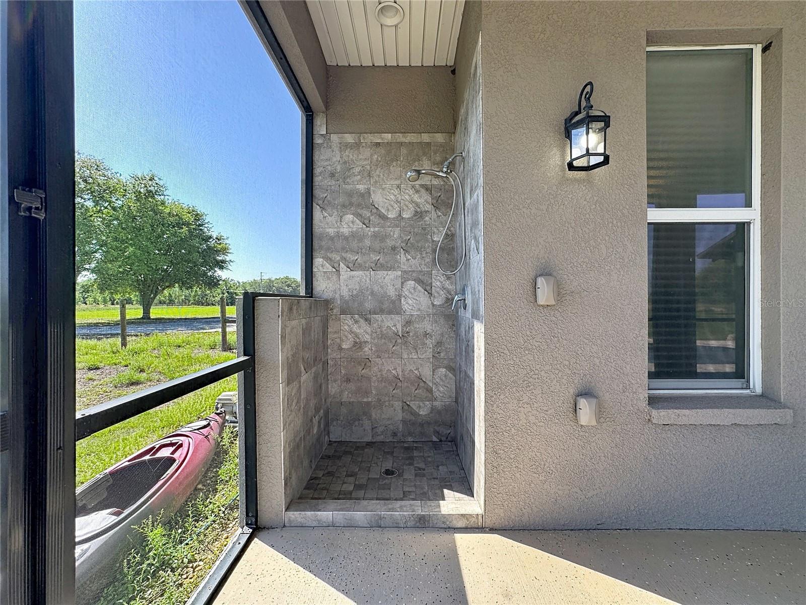 HALLS BRANCH ESTATES - Residential