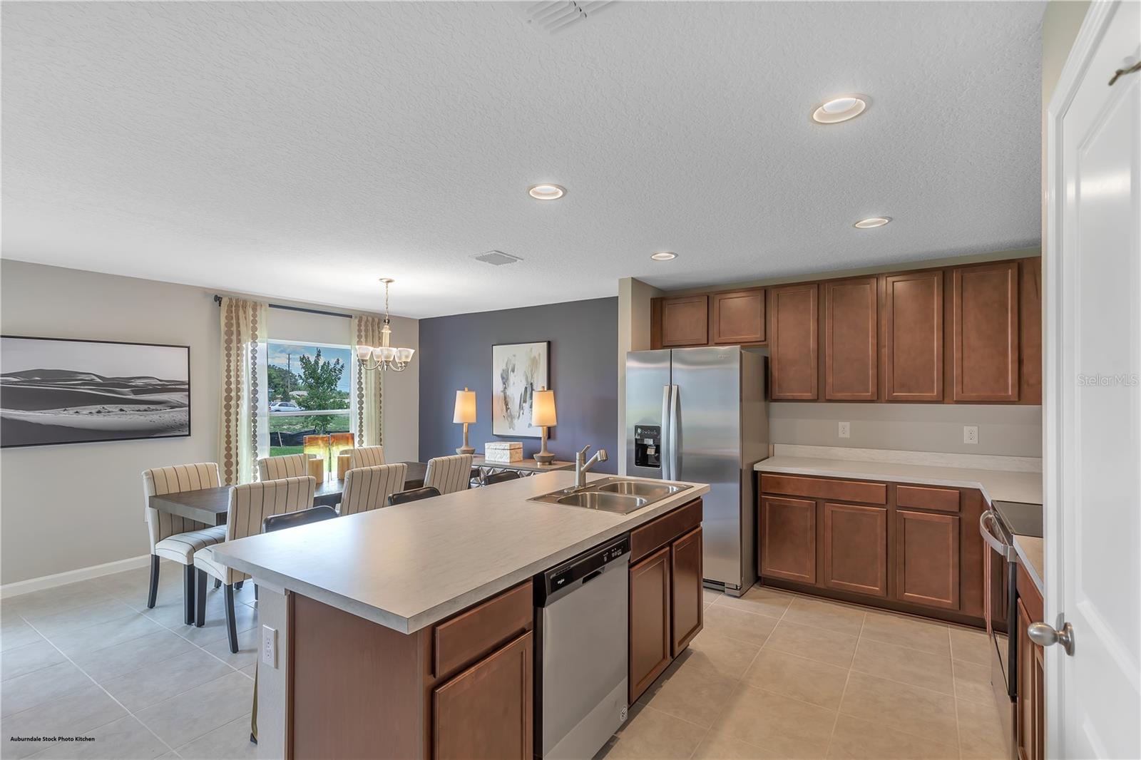 PRAIRIE OAKS - Residential