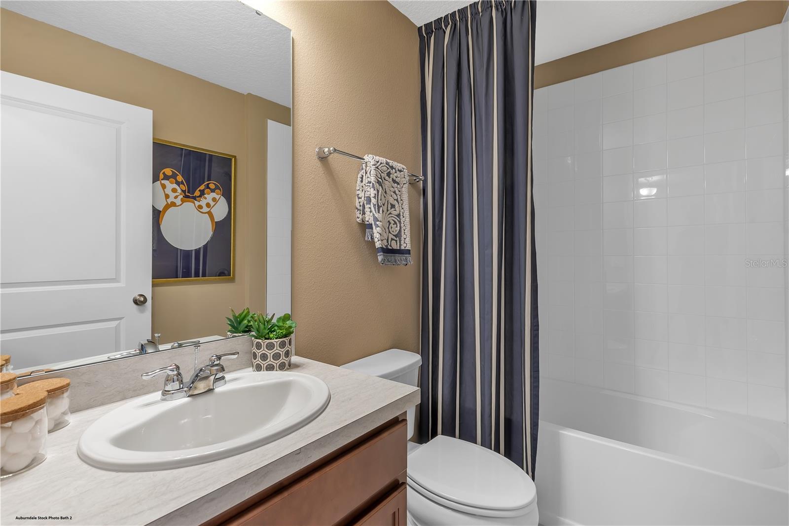 PRAIRIE OAKS - Residential