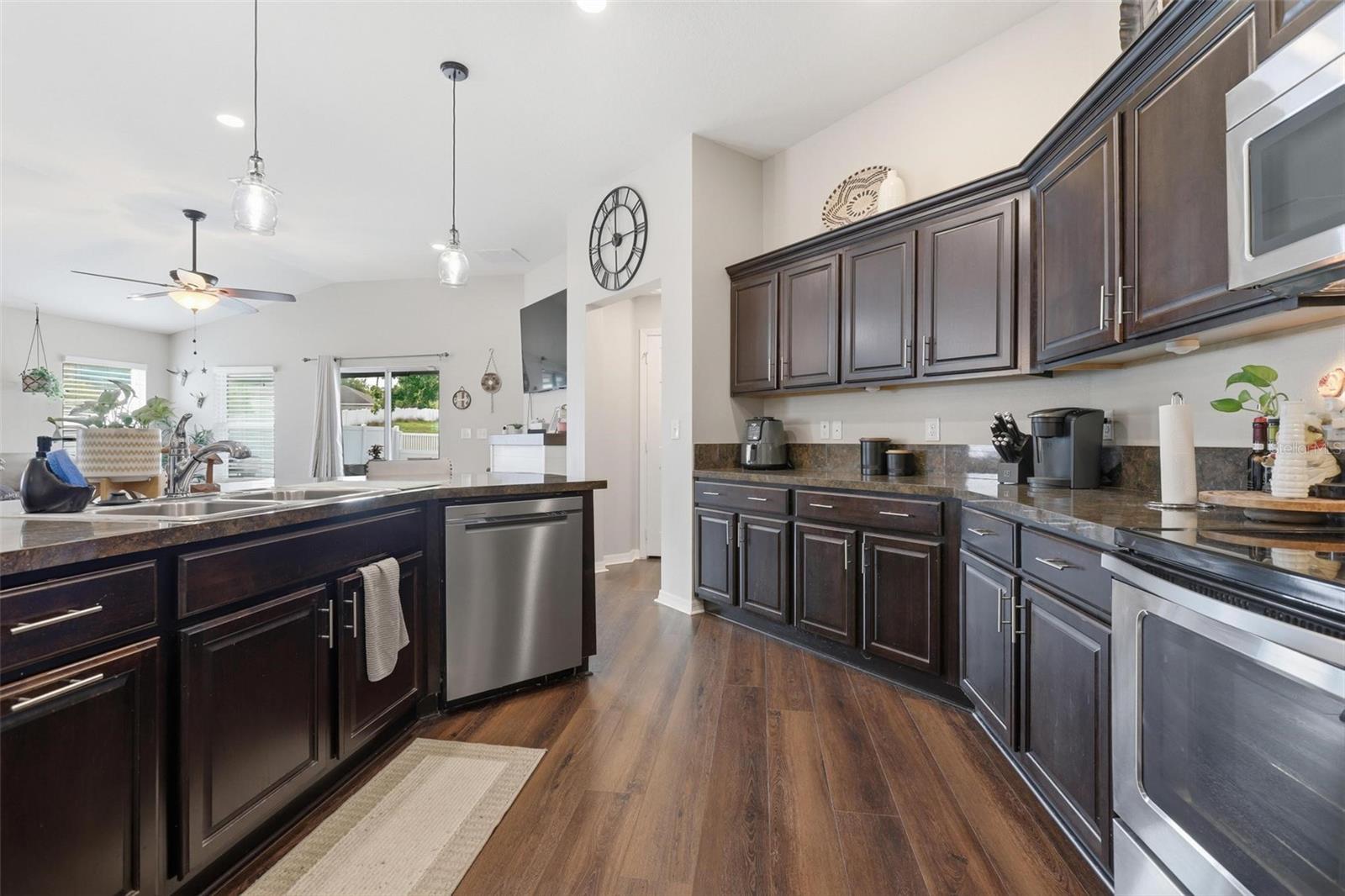 JOHN T HAMMONDSS ADD CITY NEW - Residential