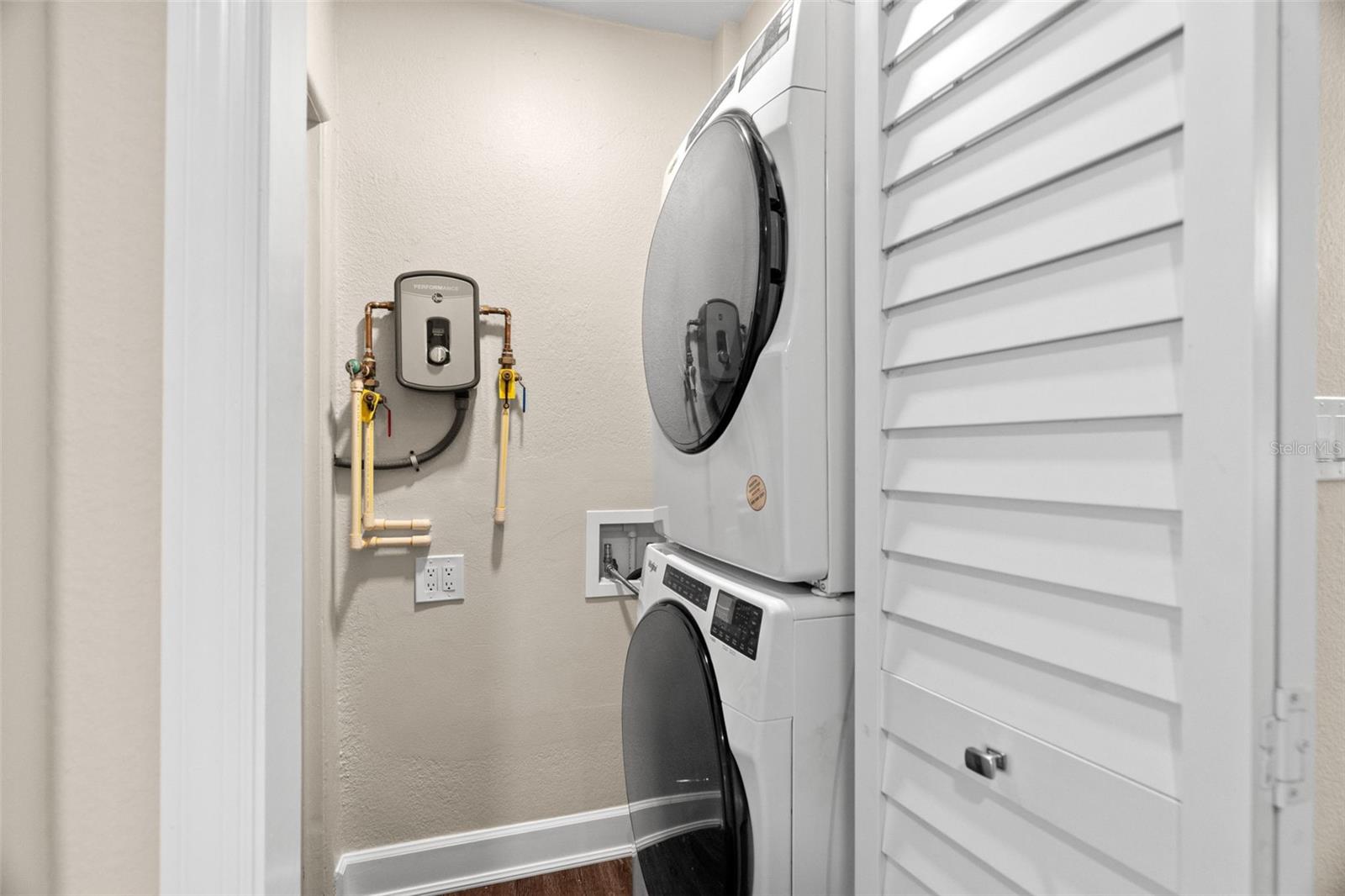 PASADENA GARDENS GULFVIEW SEC - Residential